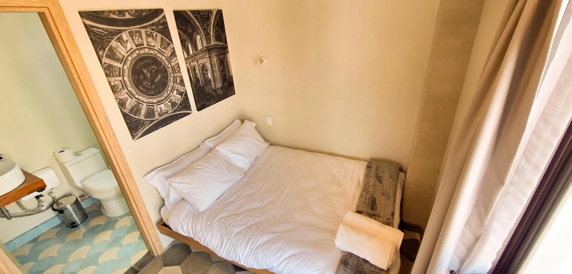 Casa 8 Aparthotel Guadalajara