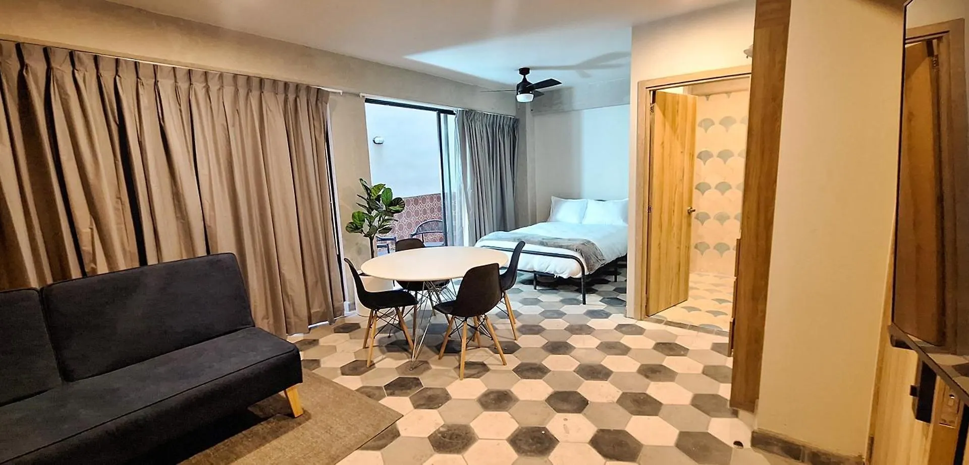 Casa 8 Aparthotel Guadalajara 0*,